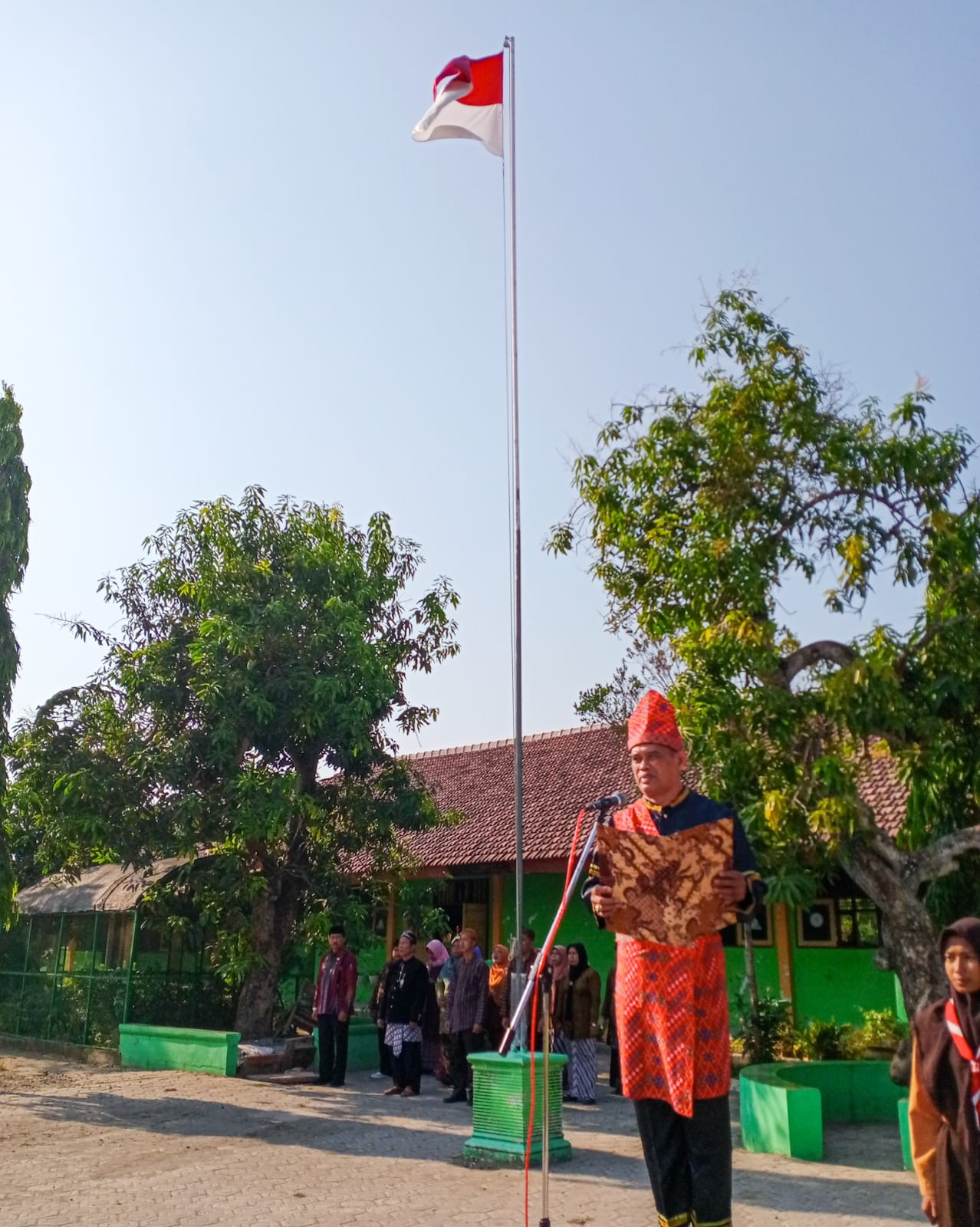 MTs Negeri 14 Jombang Adakan Apel Peringatan Hari Sumpah Pemuda ke-95